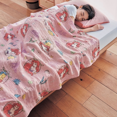 洗うたび好きになる。綿素材を使った4重ガーゼケット＜シングル＞＜ハーフ＞（選べるキャラクター）（ディズニー/Disney）