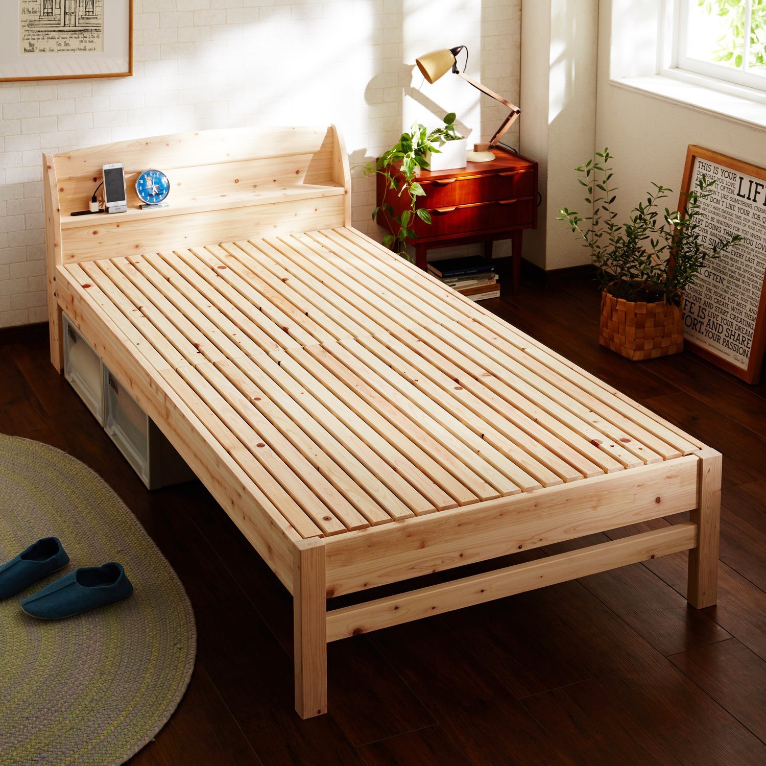【ベルメゾン】繊細ひのきのコンセント付きすのこベッド 【ベルメゾン】繊細ひのきのコンセント付きすのこベッド