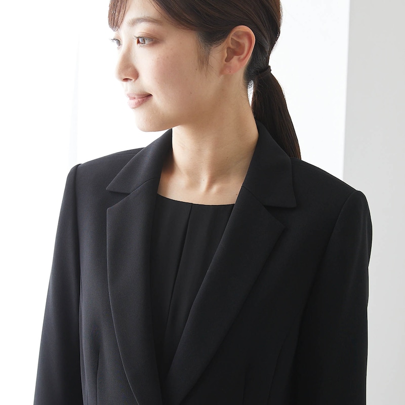 首元アップ