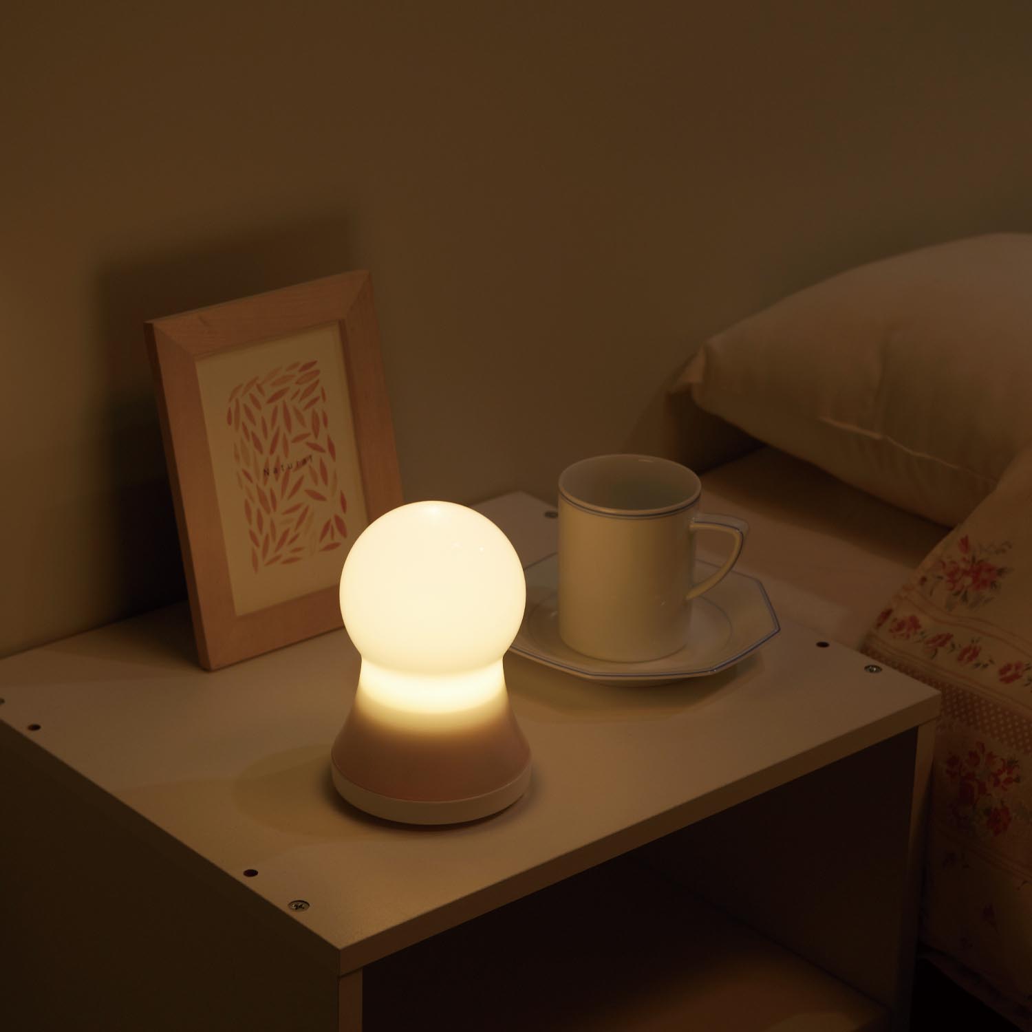 【ベルメゾン】プッシュで点灯LEDランタンライト 【電池式】