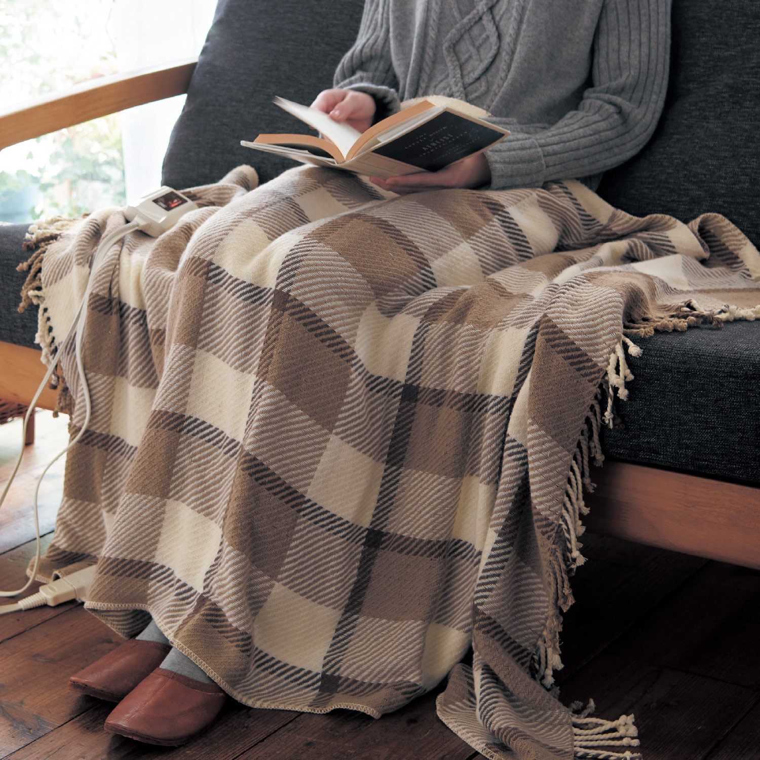 【ベルメゾン】綿の電磁波カット電気ひざ掛け