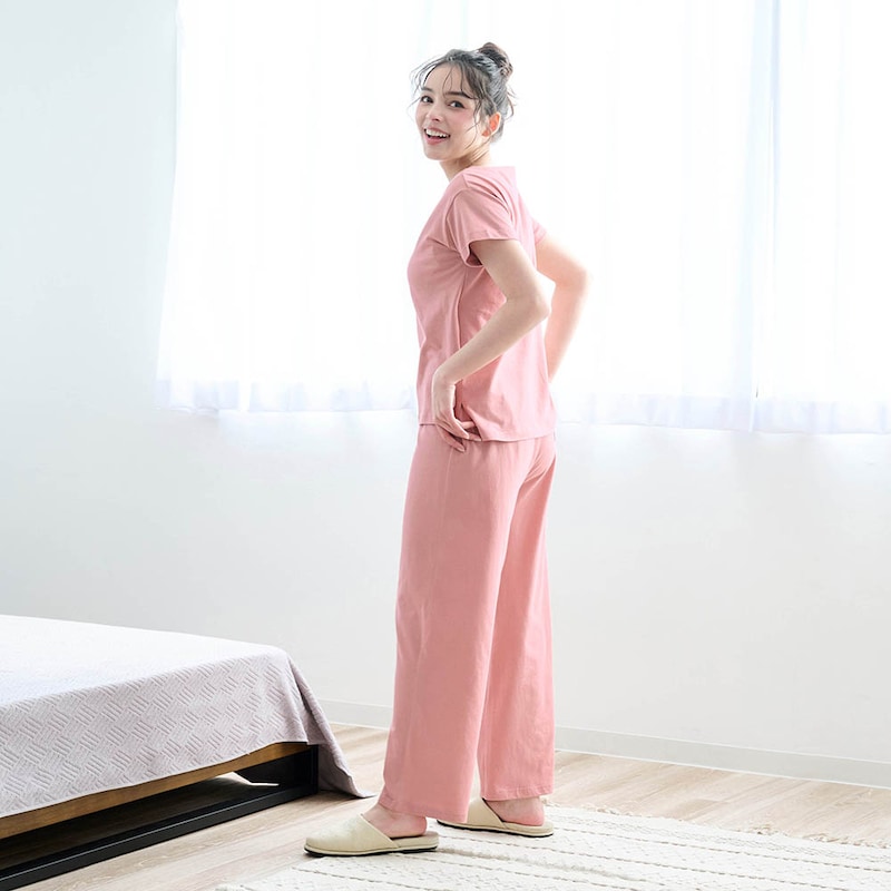 モデル身長160cm／M