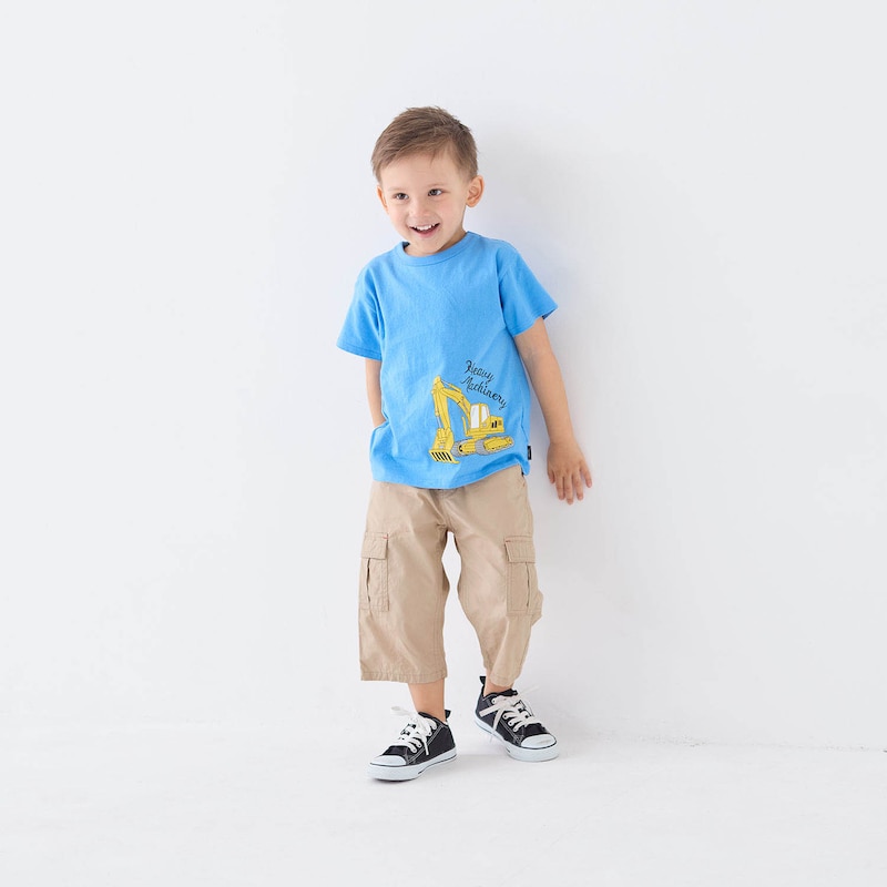 ベージュ／モデル身長105cm・サイズ110