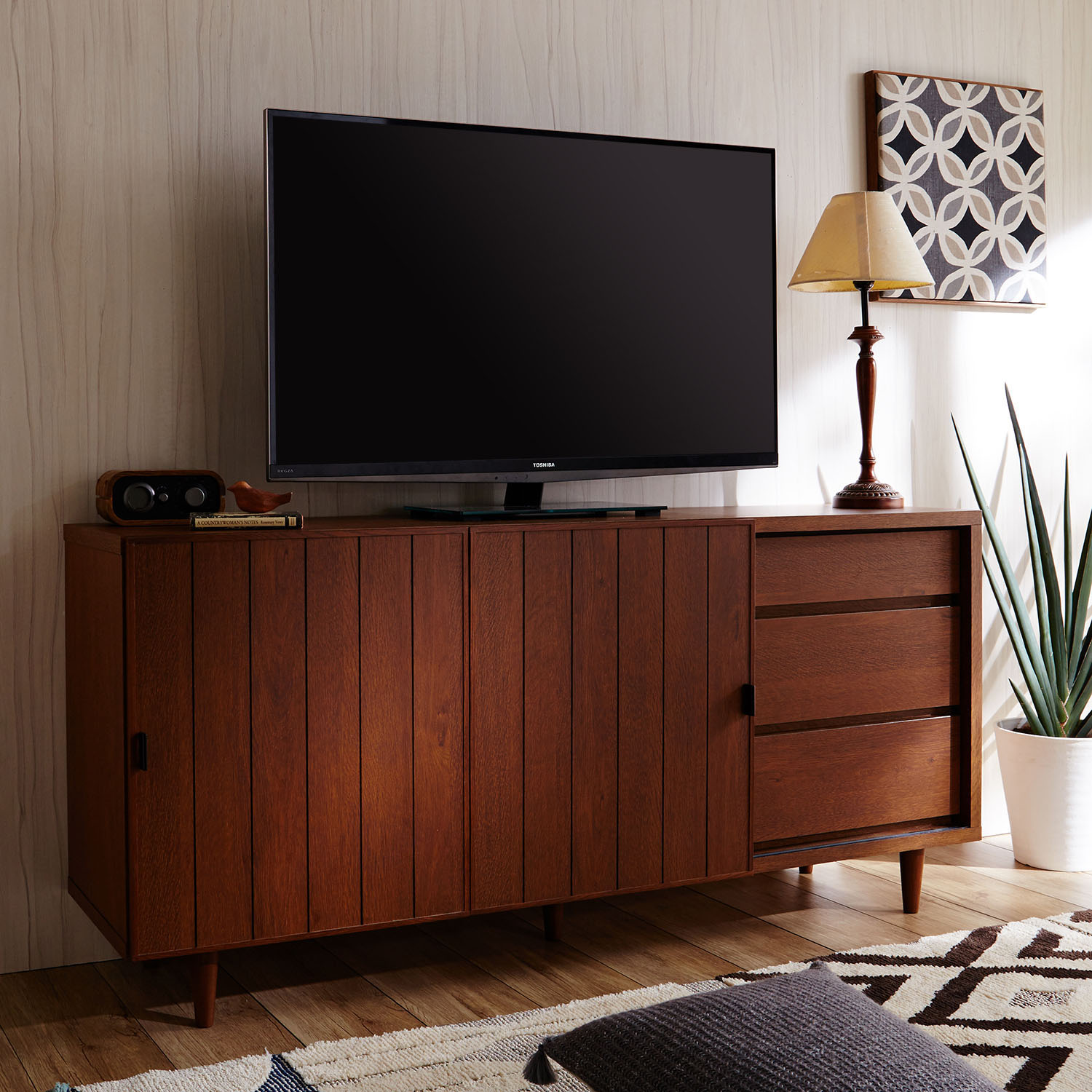 【ベルメゾン】アンティーク調サイドキャビネット