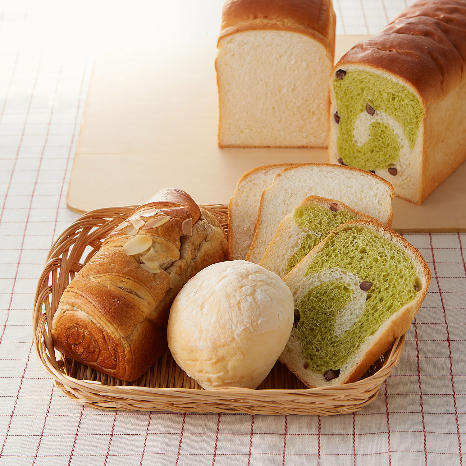 抹茶大納言が入ったパン詰合せ 4種(金谷ホテルベーカリー) 抹茶大納言が入ったパン詰合せ 4種(金谷ホテルベーカリー)