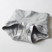 ショーツ内側