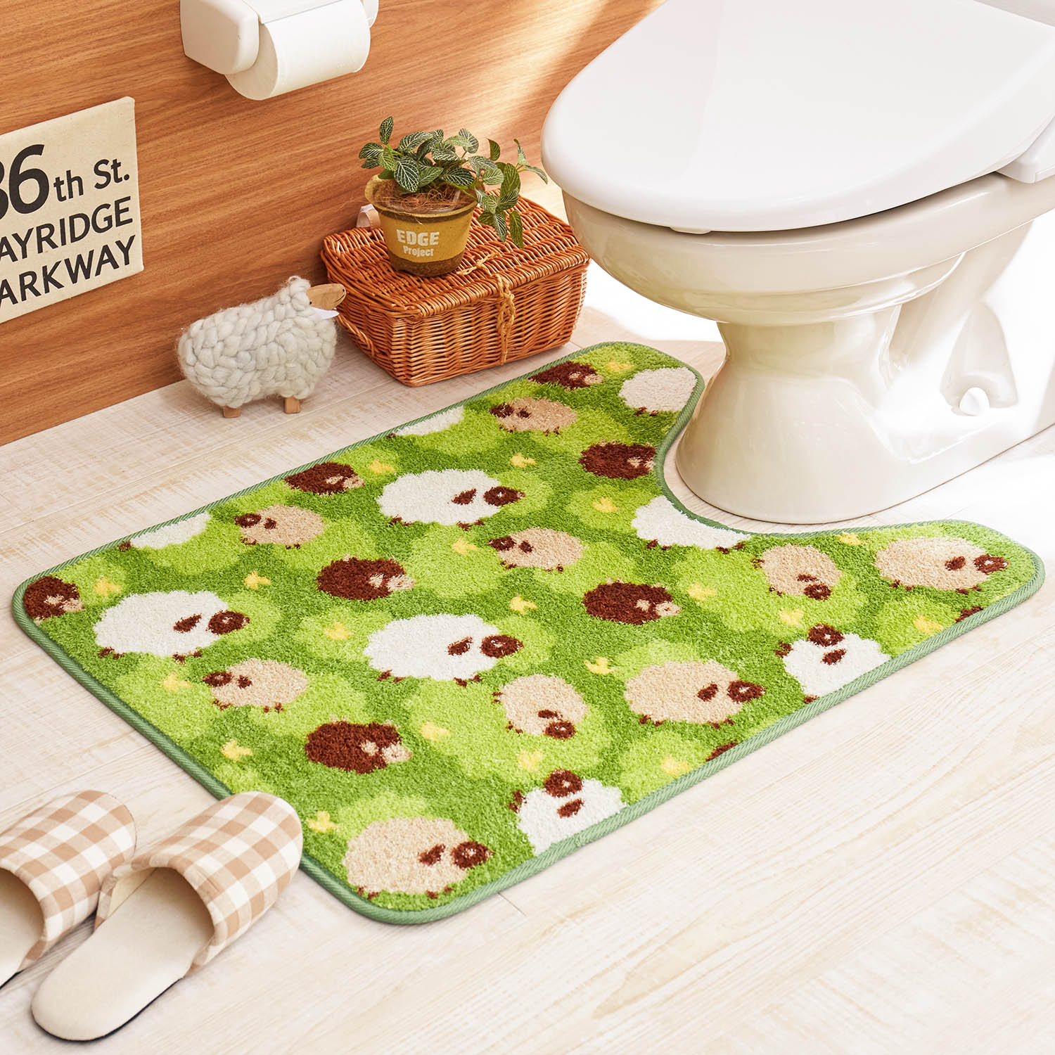 【ベルメゾン】ひつじ柄のふわふわトイレマット