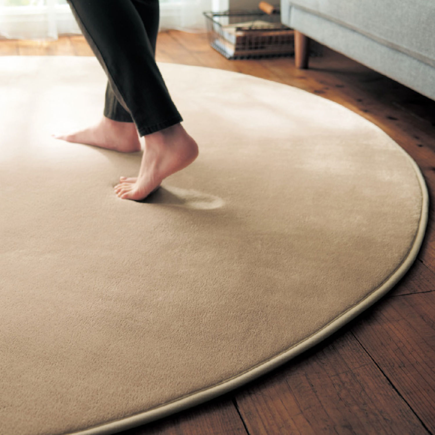 【ベルメゾン】撥水マイクロファイバーの低反発ウレタン入りラグ 【ベルメゾン】撥水マイクロファイバーの低反発ウレタン入りラグ