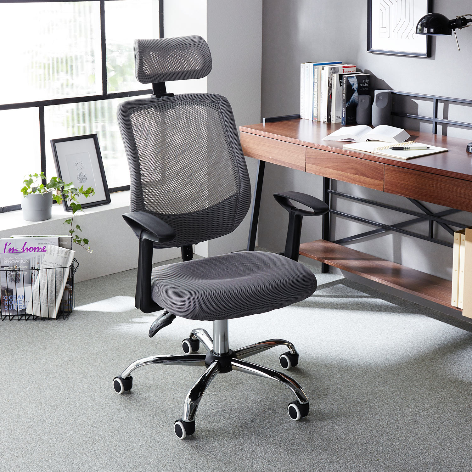 【ベルメゾン】無段階リクライニング式!ヘッドレストも付いたハイタイプワークチェア