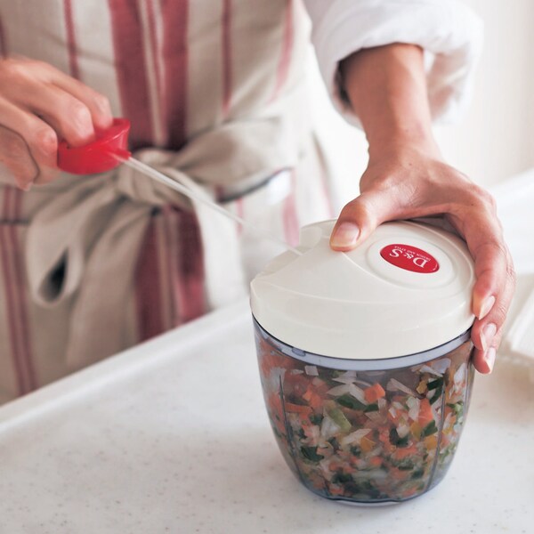 【ベルメゾン】下ごしらえがこれ一台。あらゆる切り方ができるマルチフードカッター