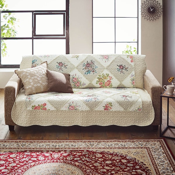 【ベルメゾン】側地綿素材を使ったキルトマルチカバー・ソファーカバー