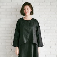女性らしさが魅力のラウンドヘムジャケット