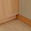 巾木よけで壁にピッタリ設置できる