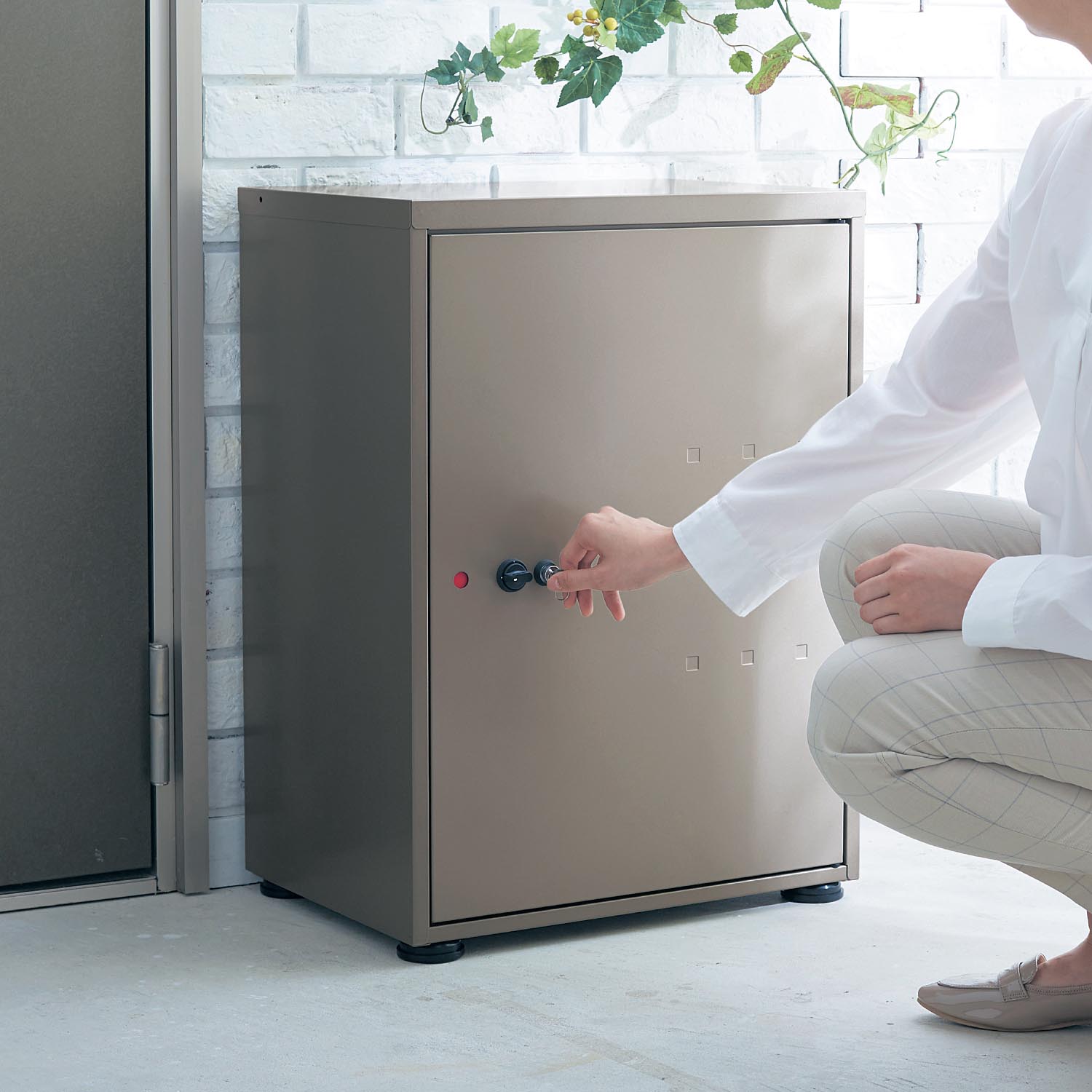 【ベルメゾン】【大容量タイプ】宅配ボックス"Receibo