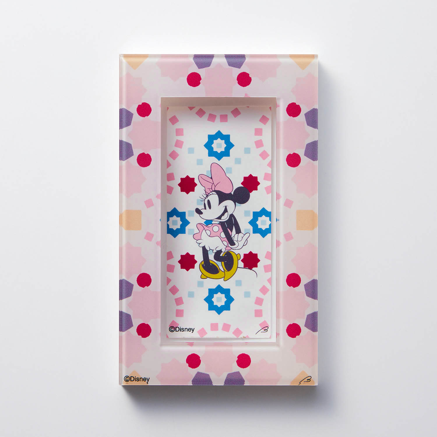 パカッ とはめるだけの簡単取り付け 工具不要のスイッチカバー 選べるキャラクター ディズニー Disney 通販のベルメゾンネット パカッ とはめるだけの簡単取り付け 工具不要のスイッチカバー 選べるキャラクター ディズニー Disney 通販のベルメゾンネット