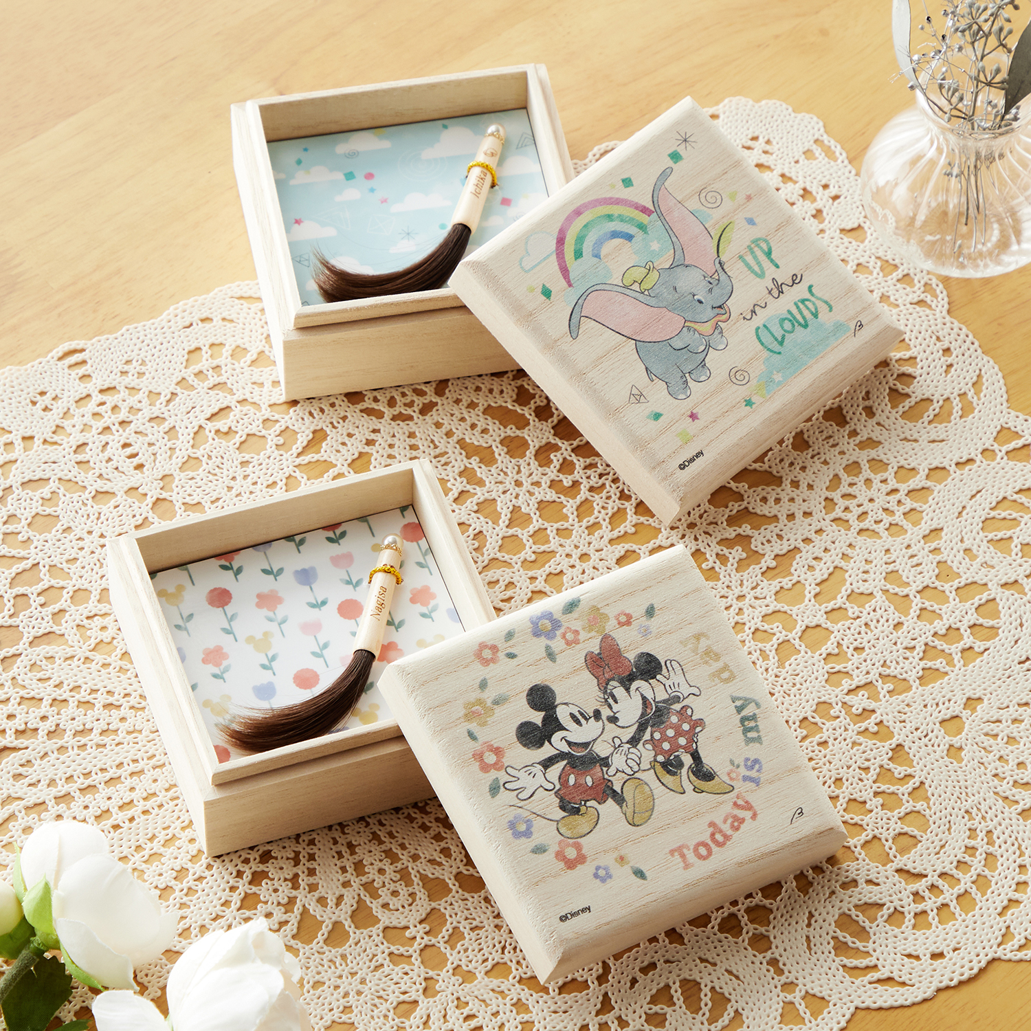 【ディズニー/Disney】赤ちゃんの自然な風合いを生かして残せる胎毛筆・お仕立券 【名入れ対応】(選べるキャラクター)