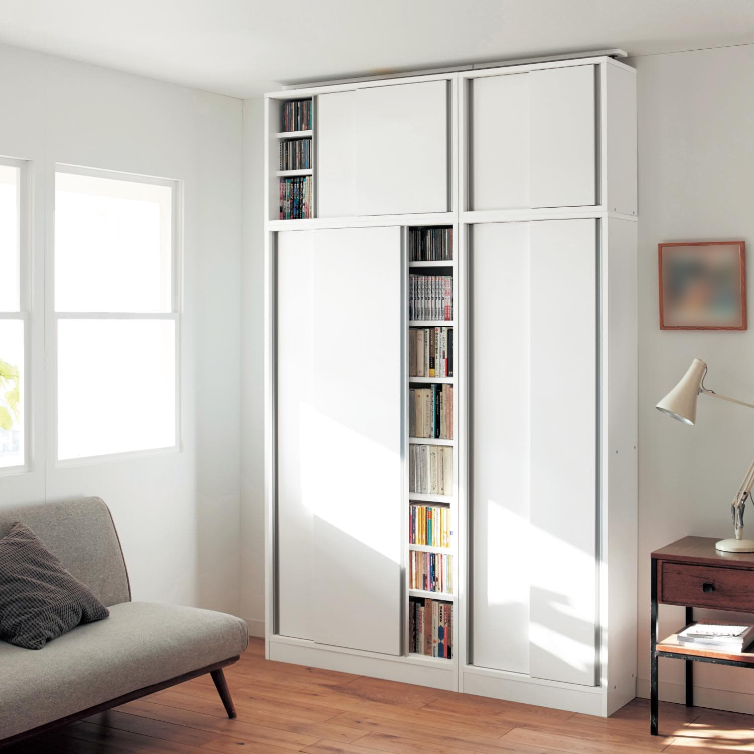 【ベルメゾン】大容量の1cmピッチの引き戸本棚