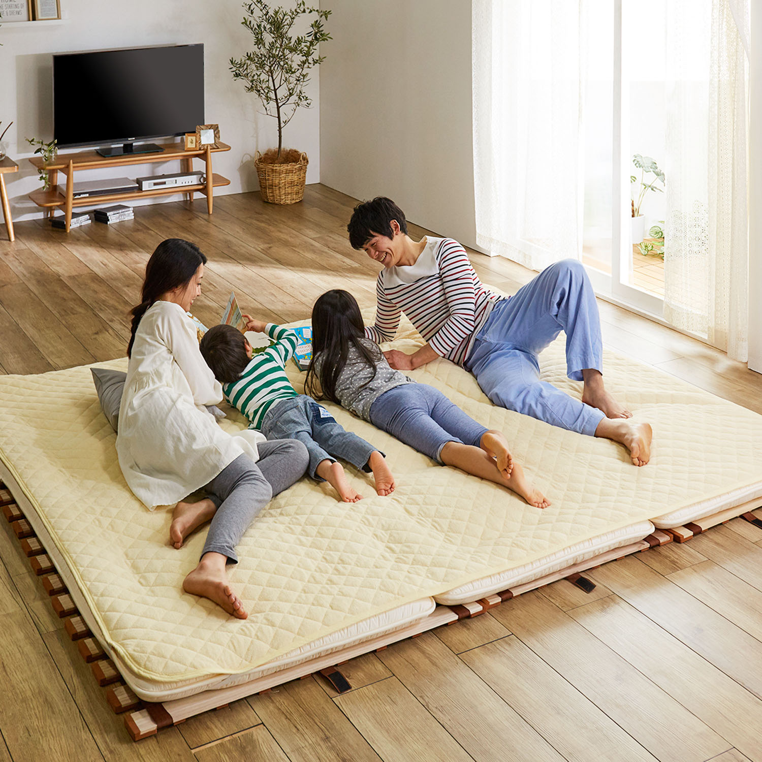 4月5日まで大型商品送料無料 軽量 ロール式桐すのこベッド セミシングル シングル セミダブル ダブル 通販のベルメゾンネット 4月5日まで大型商品送料無料 軽量 ロール式桐すのこベッド セミシングル シングル セミダブル ダブル 通販のベルメゾンネット