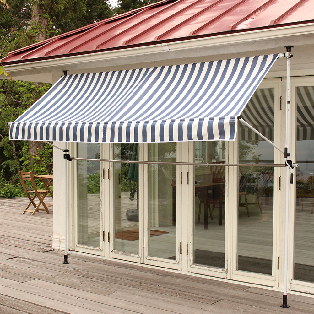 【ベルメゾン】オーニング付き突っ張り式ベランダ・屋外物干し 【ベランダ・屋外物干し】