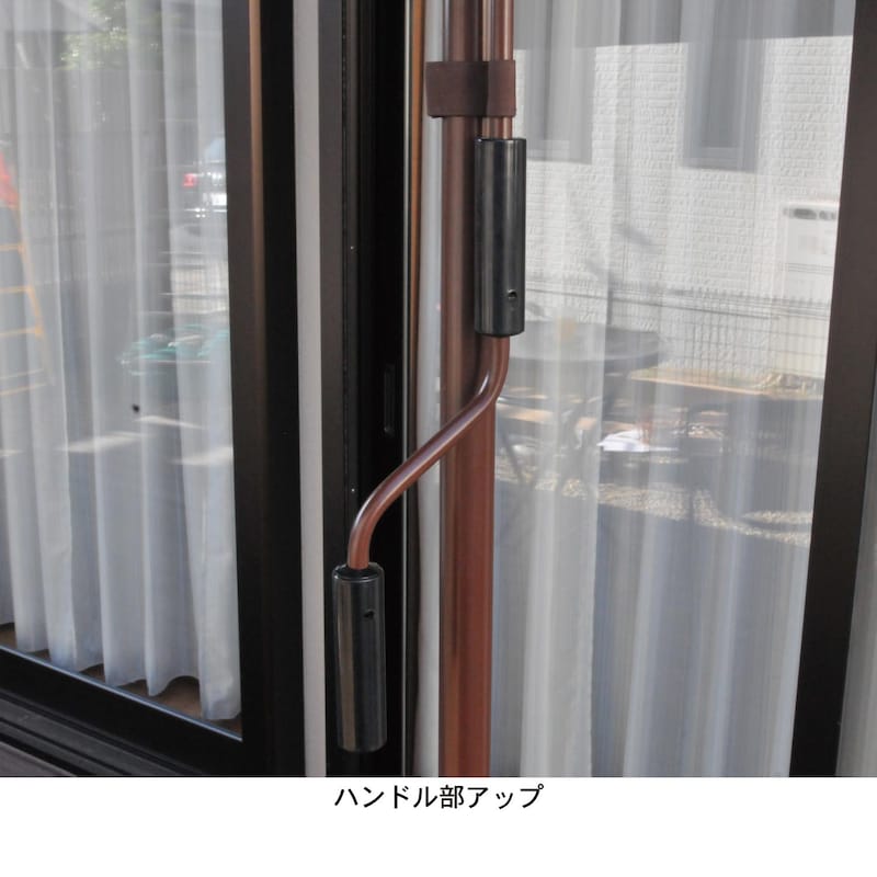 レバーを回して角度調節。