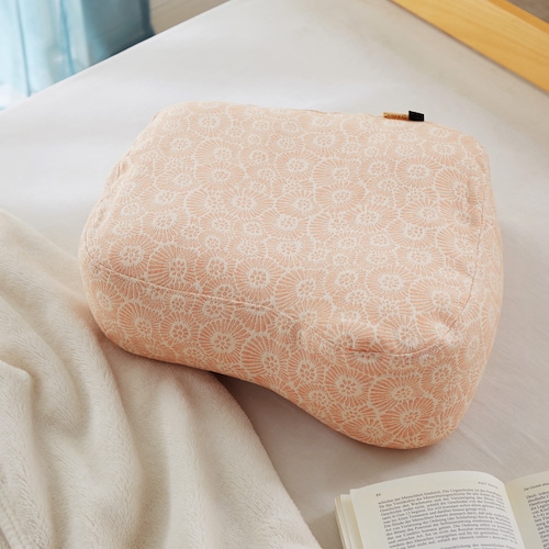 寝ながら本を読みたい人のための枕／ＨＯＮＴＯ［日本製］