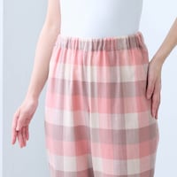 ウエストは総ゴムでらくちん