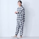 オフホワイトネイビーチェック