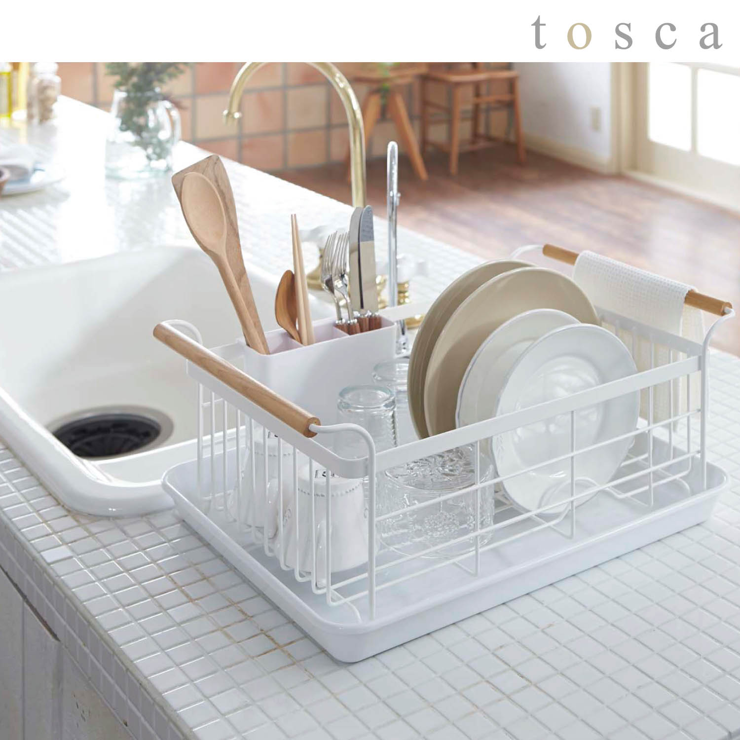 【トスカ/tosca】【置き場所を選ばない】木製取っ手の水切りかご 【トスカ/tosca】【置き場所を選ばない】木製取っ手の水切りかご