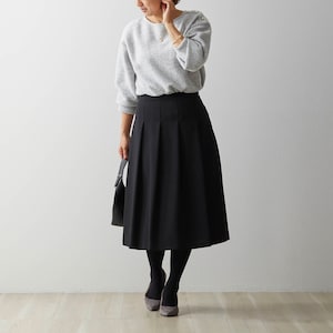 スタッフ身長156cm／61-89