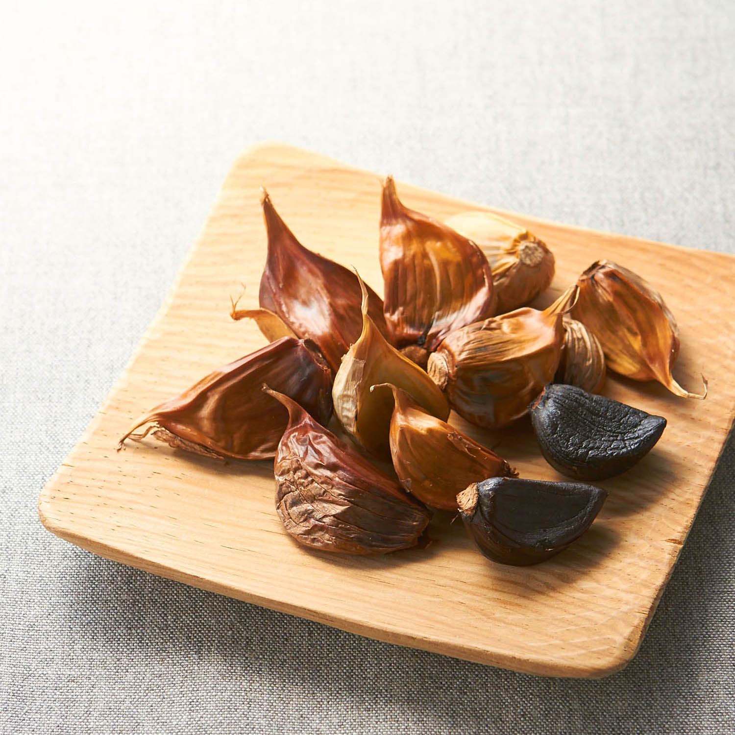 【アイズ】白神フルーツ黒にんにく 3袋/5袋