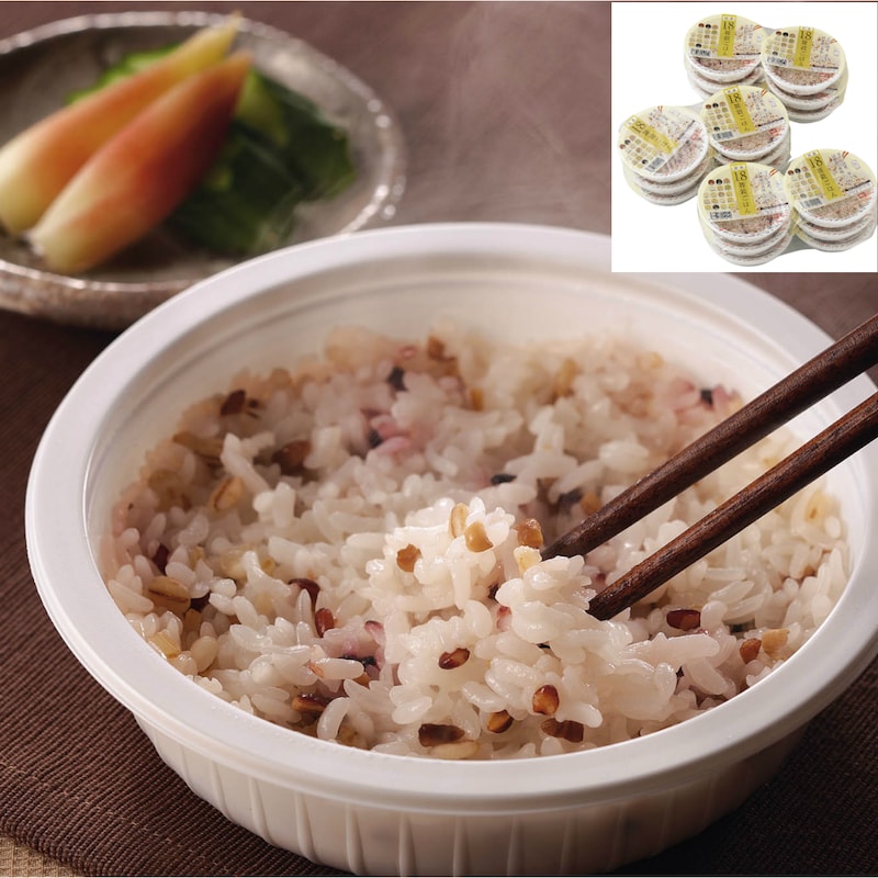 レンジで2分温めるだけで香ばしい雑穀米が食べられます。