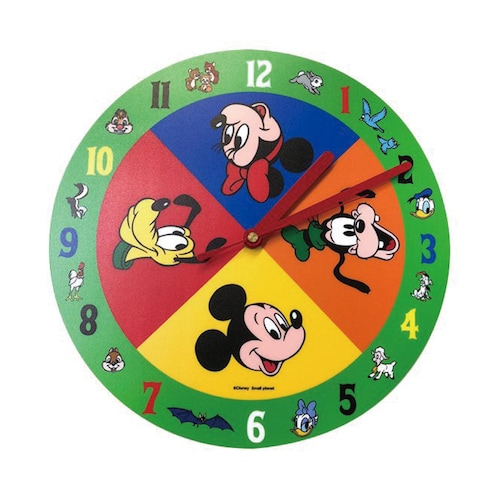 ノスタルジカデザインの壁掛け時計（選べるキャラクター）
