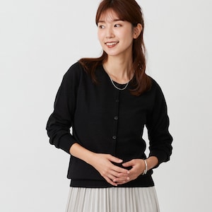 ブラック