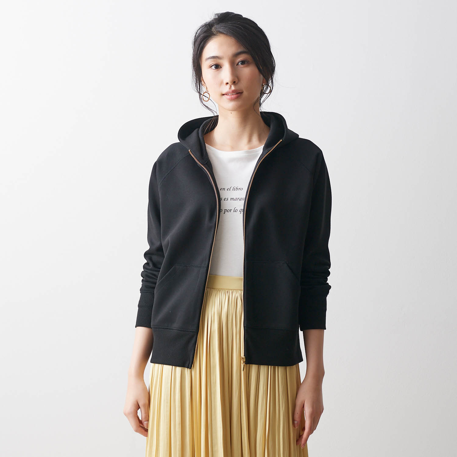 女っぽスウェットジップアップパーカ【累計販売20万枚突破】|通販のベルメゾンネット 女っぽスウェットジップアップパーカ【累計販売20万枚突破】|通販のベルメゾンネット