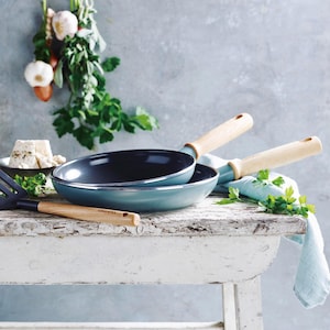 【グリーンパン/GREENPAN】【IH対応】スモーキーカラーのフライパン「メイフラワー」【セラミックコーティング】