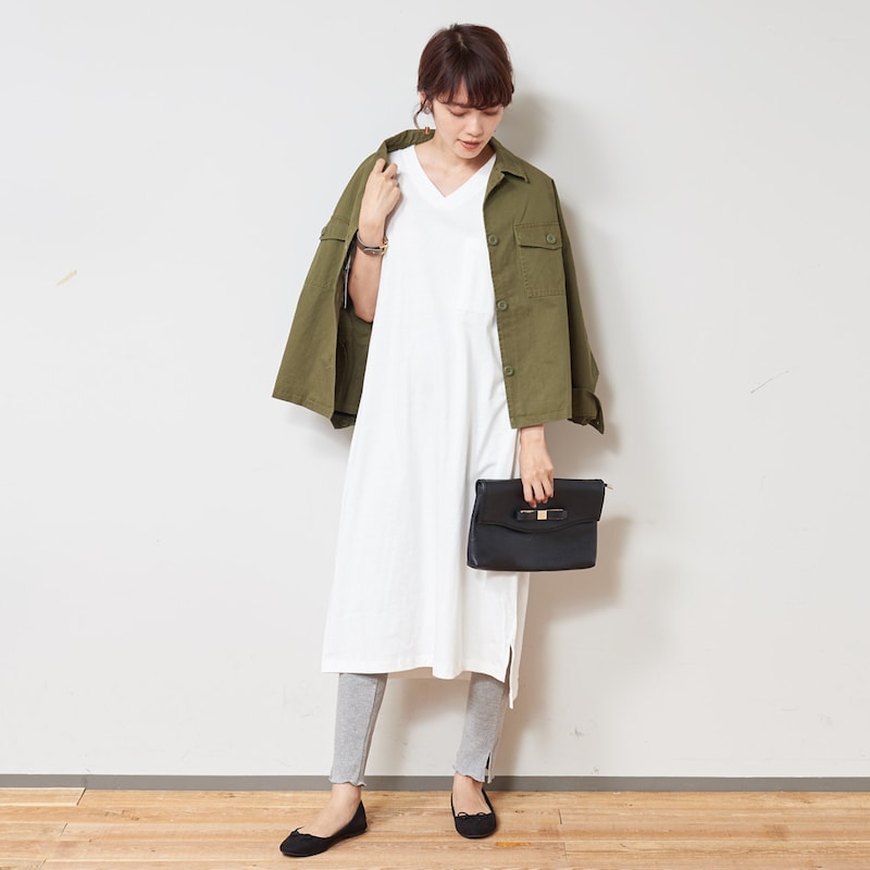 グレー着用例(着用モデルの身長は、163cm、着用Mサイズ)