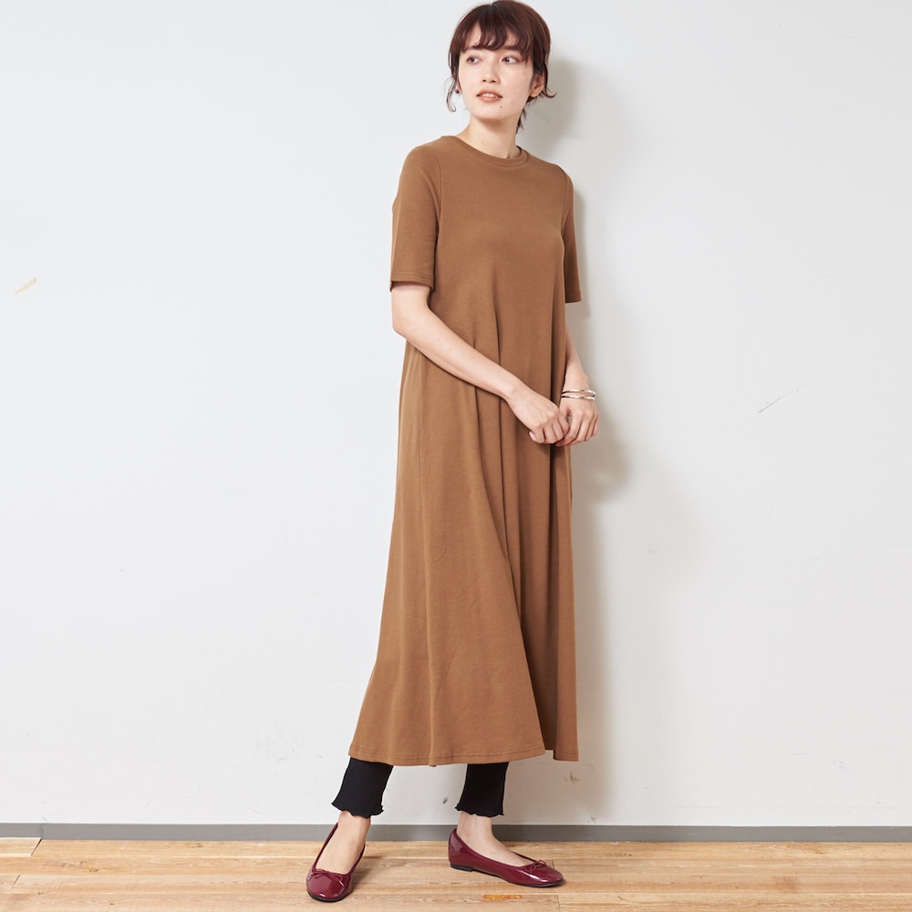 ブラック着用例(着用モデルの身長は、163cm、着用Mサイズ)