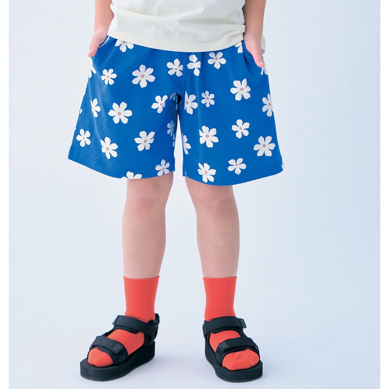 ブルーフラワー（新タイプ）／モデル身長126cm・サイズ130