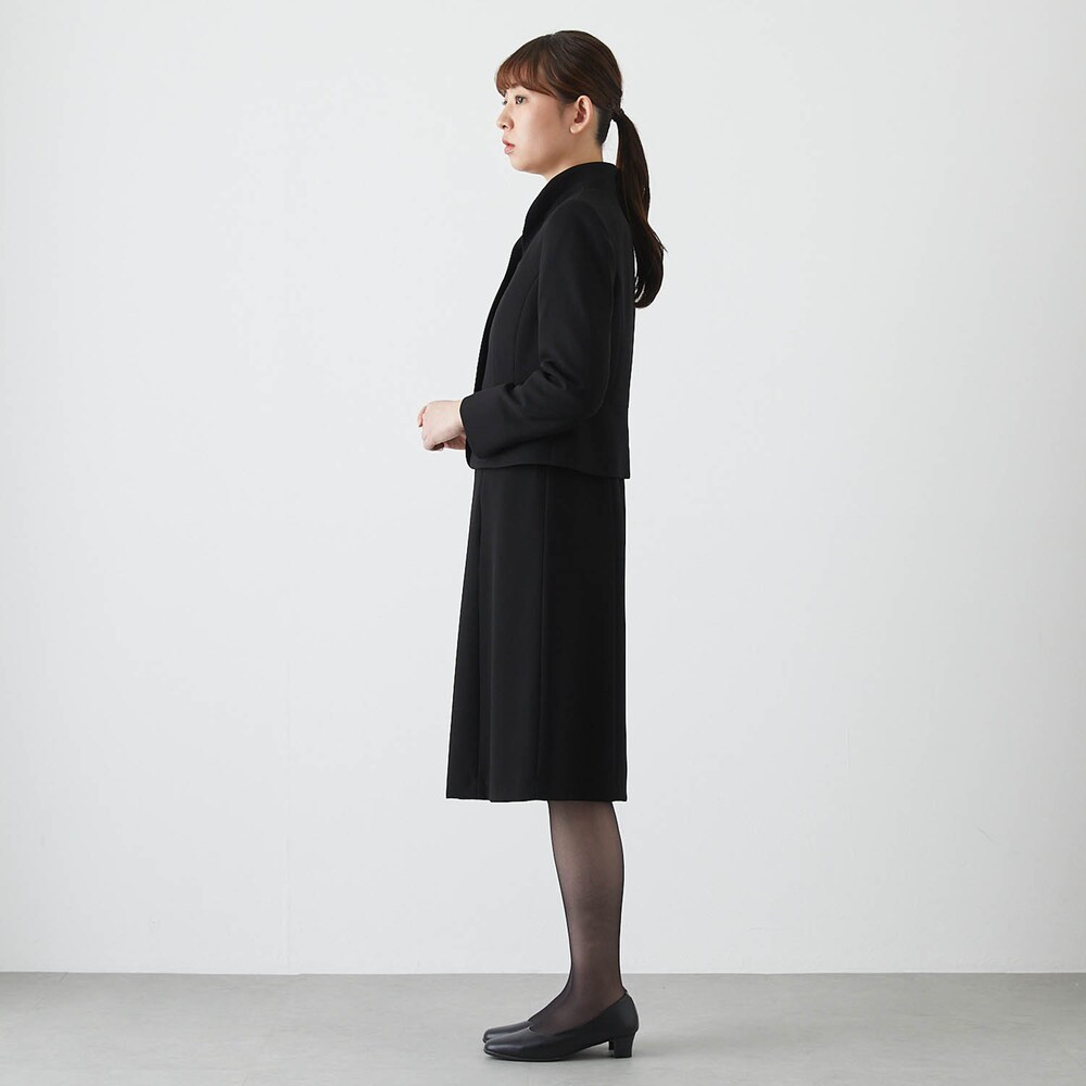 モデル身長170cm･9ARサイズ着用