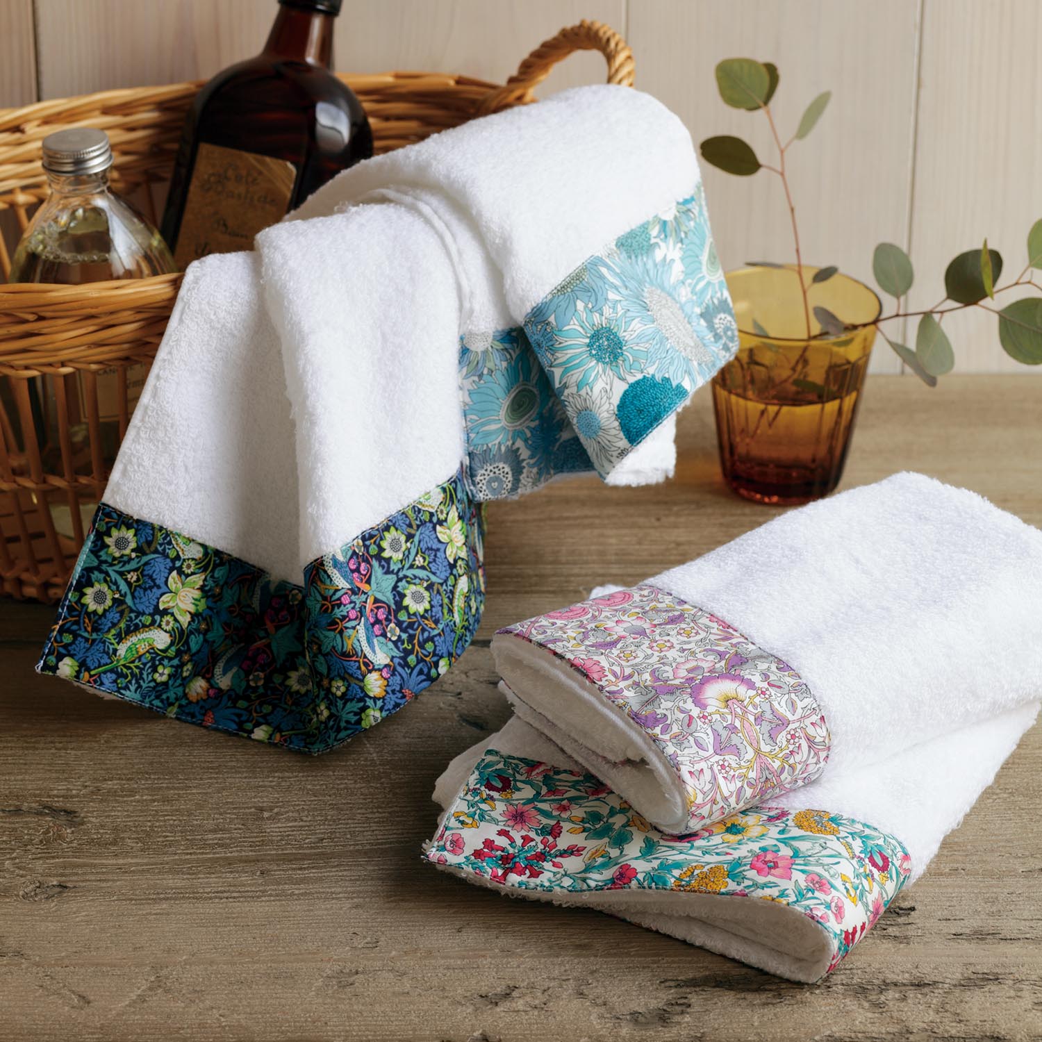 送料無料】 リバティプリント フェイスタオル3枚セット(prima rosette using by LIBERTY FABRICS )|通販のベルメゾンネット 送料無料】 リバティプリント フェイスタオル3枚セット(prima rosette using by LIBERTY FABRICS )|通販のベルメゾンネット