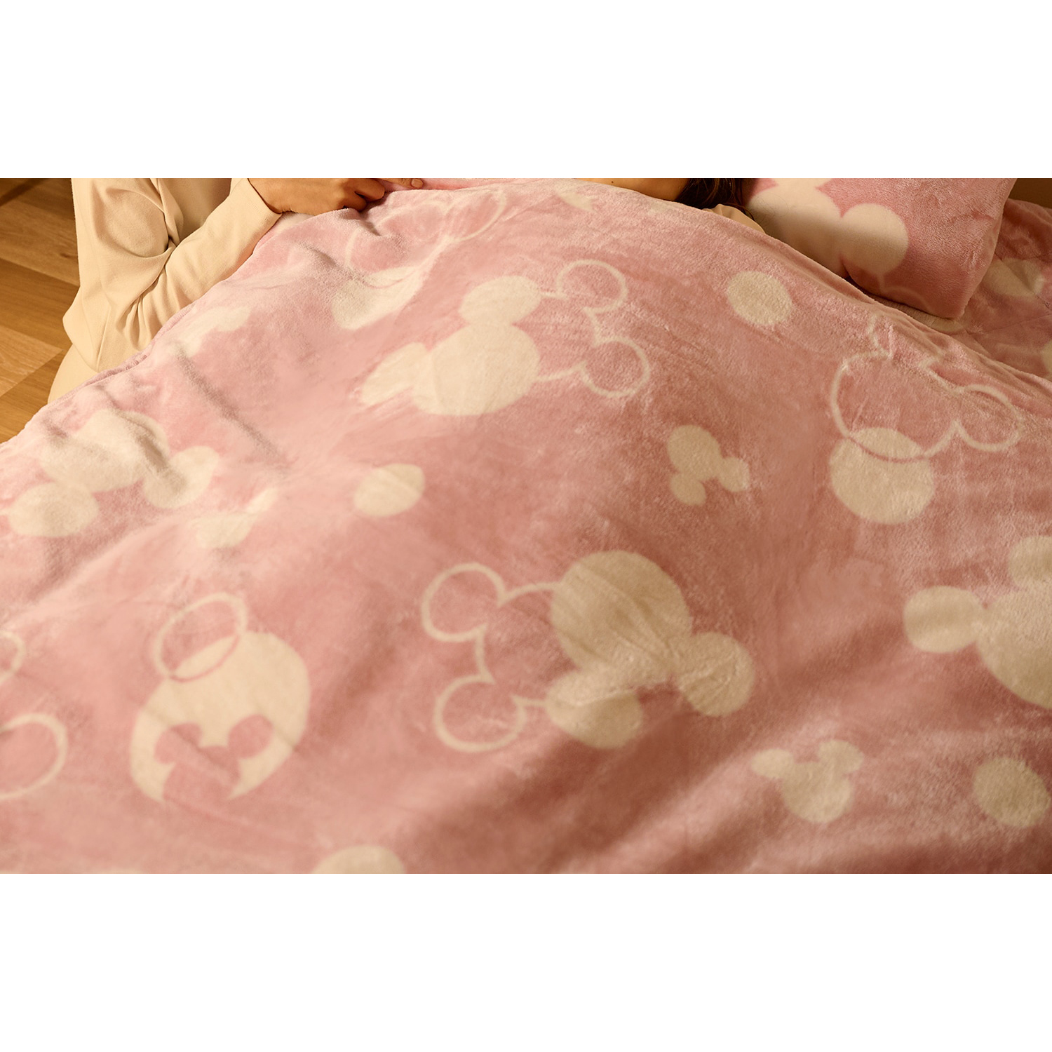 あったかなめらかな掛け布団カバー ミッキーモチーフ メルトロ Meltoro 通販のベルメゾンネット あったかなめらかな掛け布団カバー ミッキーモチーフ メルトロ Meltoro 通販のベルメゾンネット