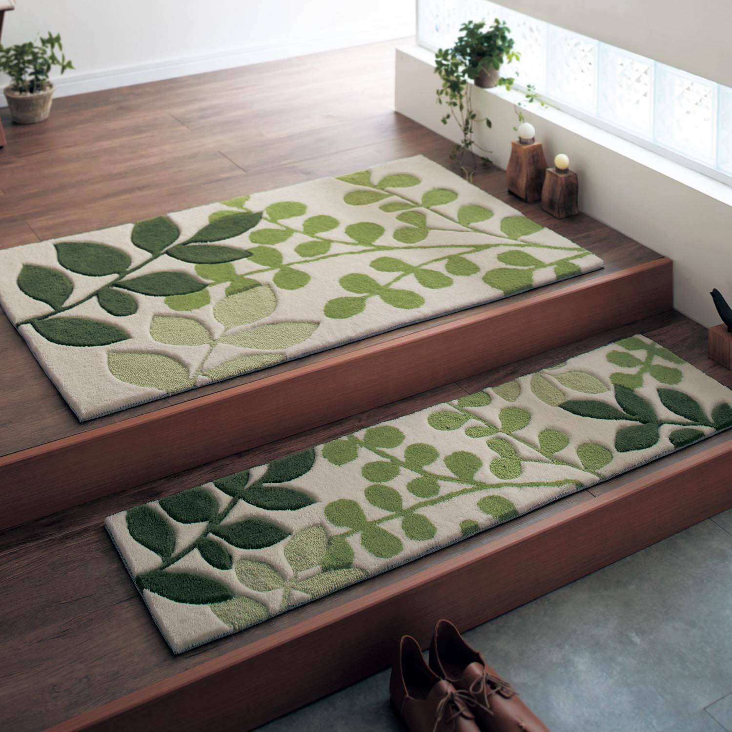 洗えるすべりにくい玄関マット(リーフ) 【選べる4サイズ】 洗えるすべりにくい玄関マット(リーフ) 【選べる4サイズ】