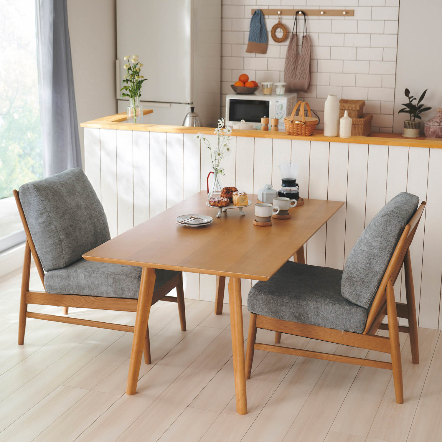 食後もゆったり。カバーリングダイニングソファーチェア 食後もゆったり。カバーリングダイニングソファーチェア