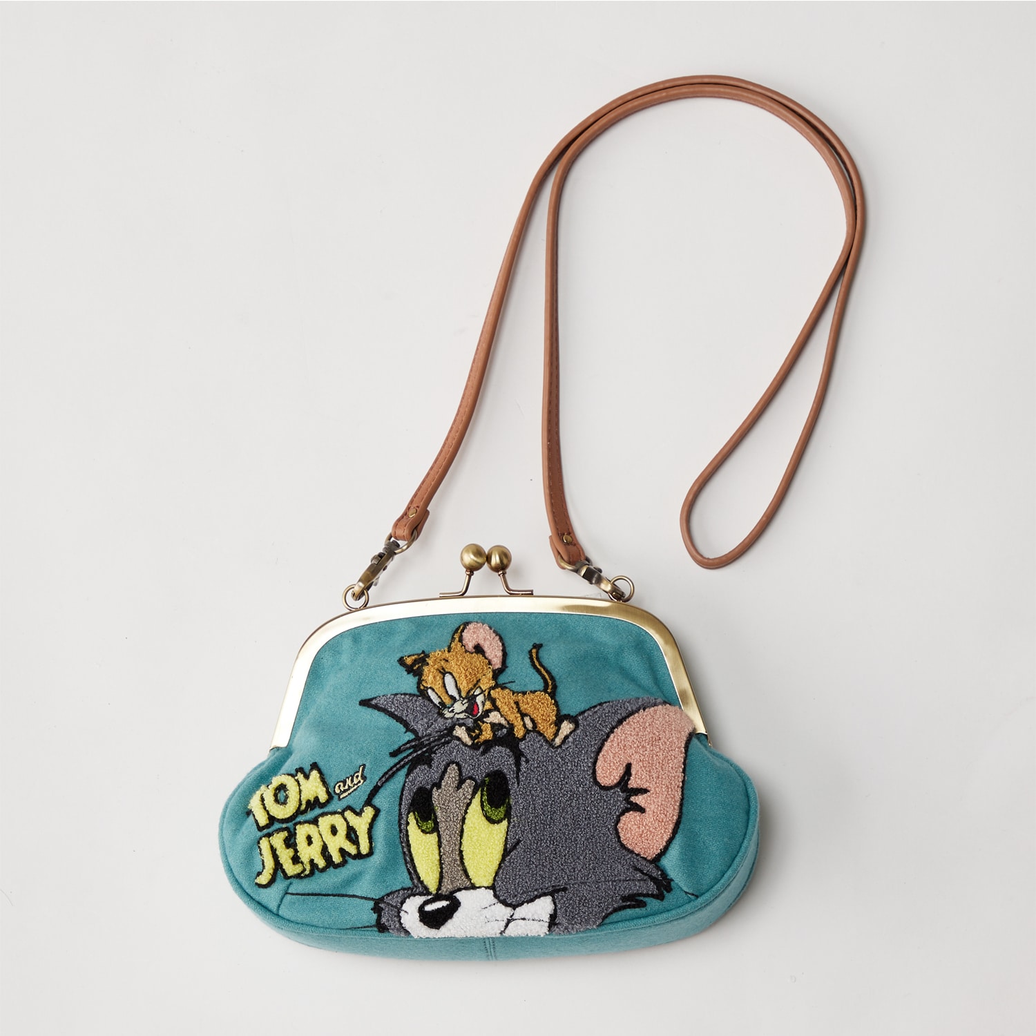 25%OFF！【トムとジェリー/TOM and JERRY】サガラ刺繍のがま口バッグ「トムとジェリー」画像