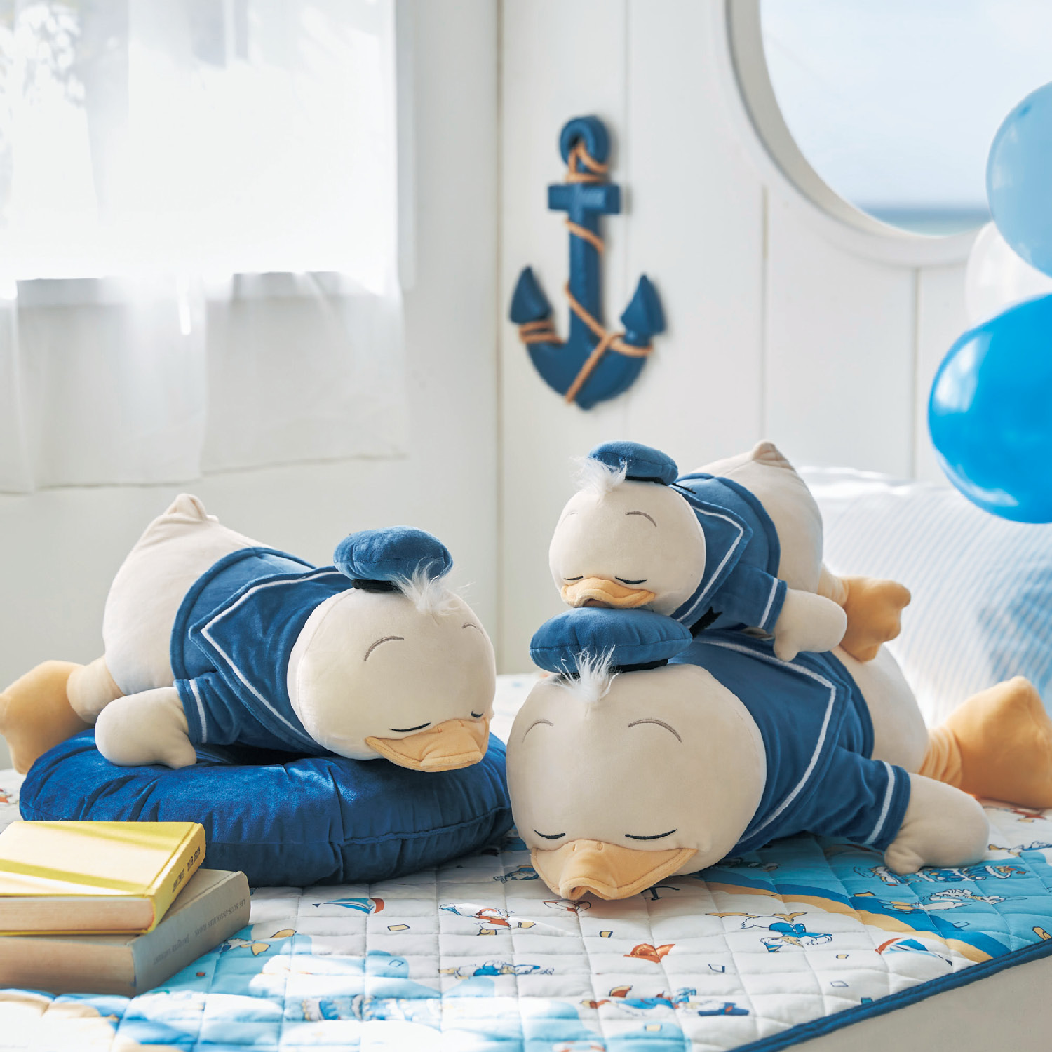 おもちのような柔らかさの抱き枕「ドナルドダック」(ディズニー/Disney) おもちのような柔らかさの抱き枕「ドナルドダック」(ディズニー/Disney)