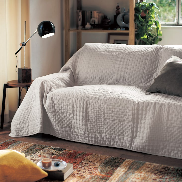 ふんわり柔らかキルトのマルチカバー・ソファーカバー