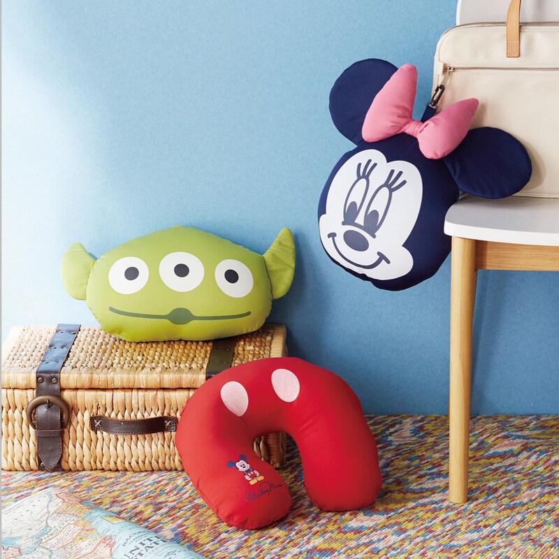 かばんに付けられる マスコット付きネックピロー 選べるキャラクター ディズニー Disney 通販のベルメゾンネット