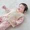 ひよこ柄／モデル身長：65cm、体重：7.5kg、着用サイズ：50-70