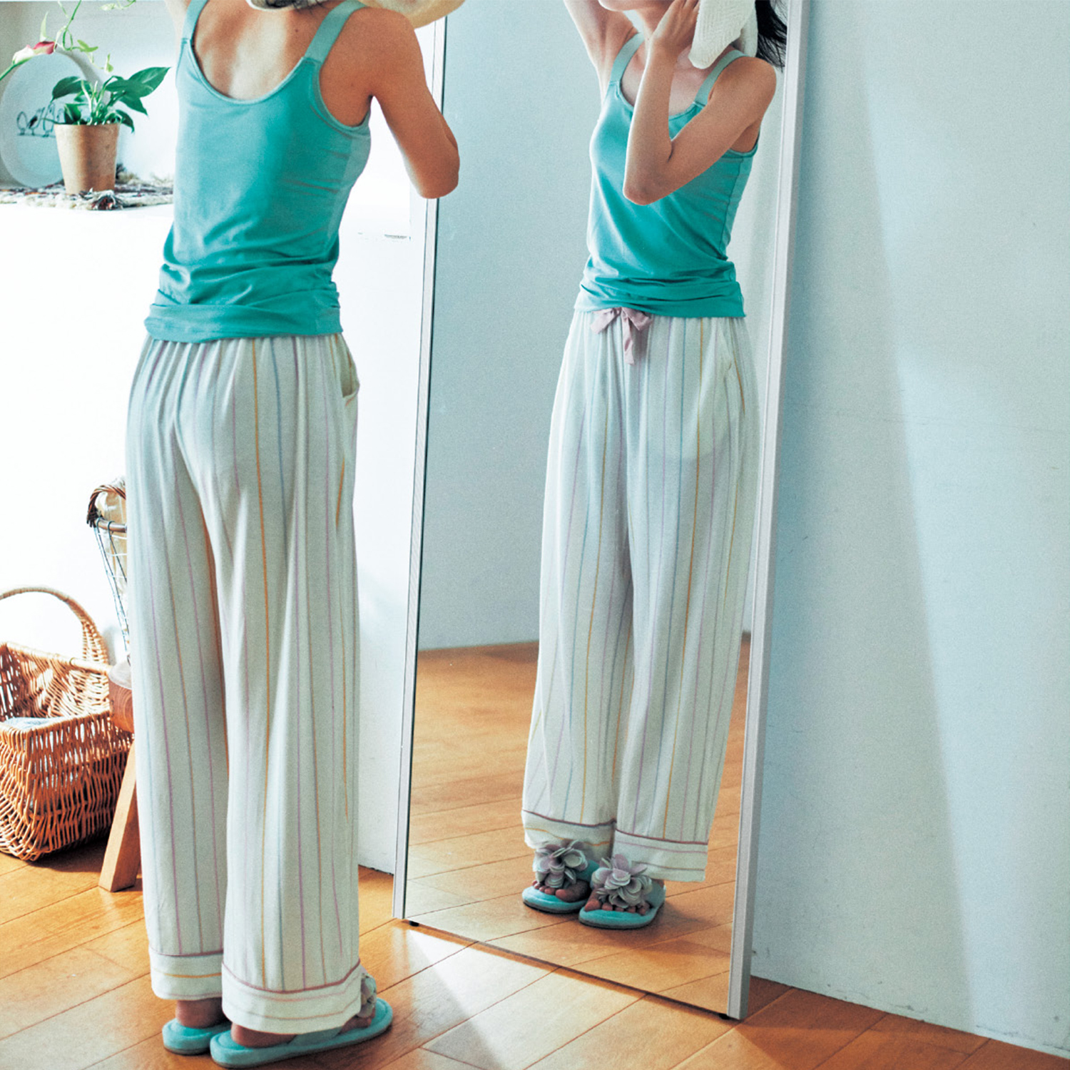 【ベルメゾン】くっきり映る割れない軽量ミラー