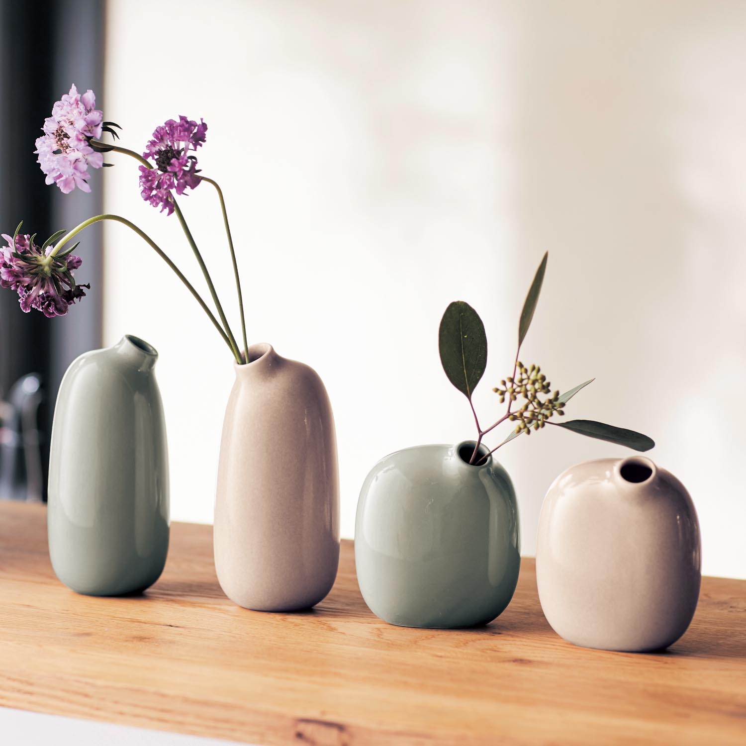 表情豊かな丸いフォルムの花瓶 通販のベルメゾンネット 表情豊かな丸いフォルムの花瓶 通販のベルメゾンネット